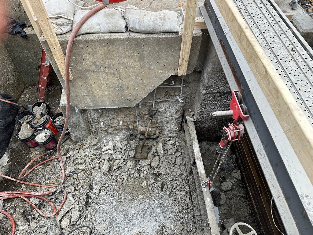 Casco side area to be repaired